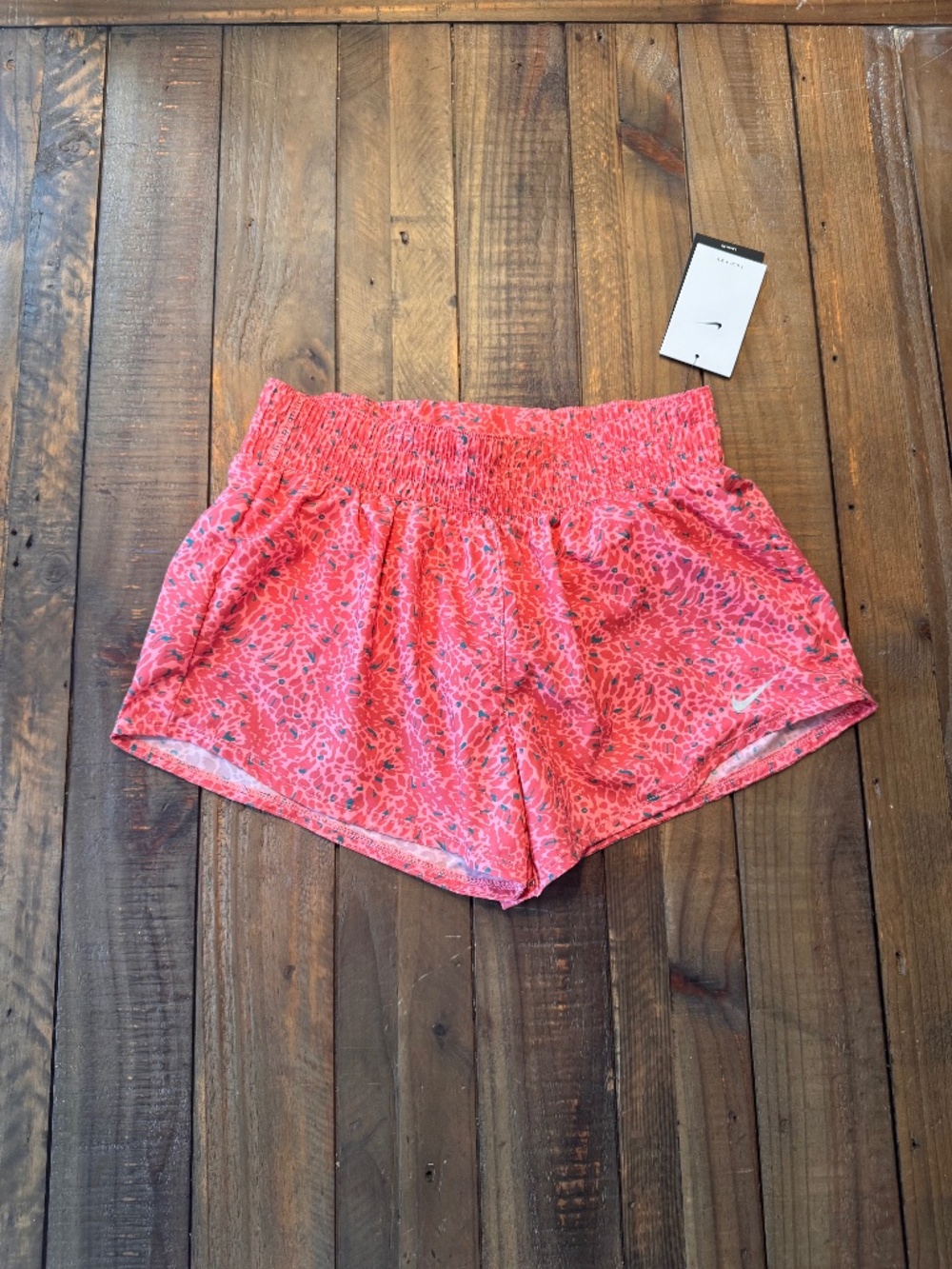 Nike Women's One Dri-Fit Mid-Rise 3" Brief-Lined Short. Size Small. Coral Color